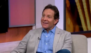 Steve Guttenberg 