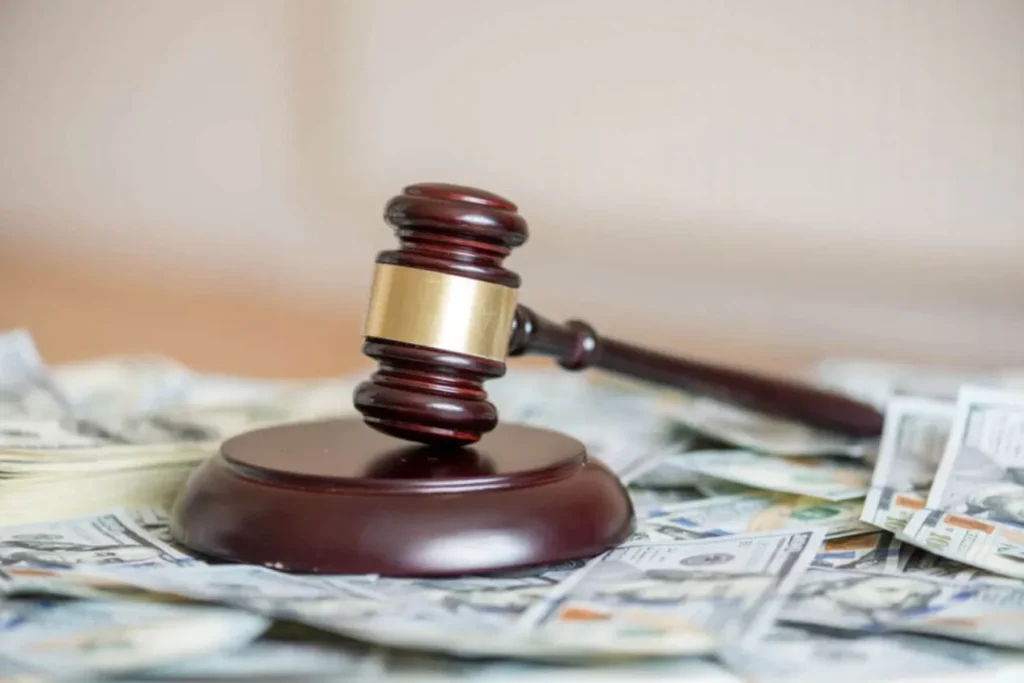 How Alimony Is Determined in New Hampshire